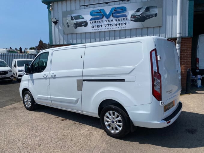 2025 Ford Transit Custom