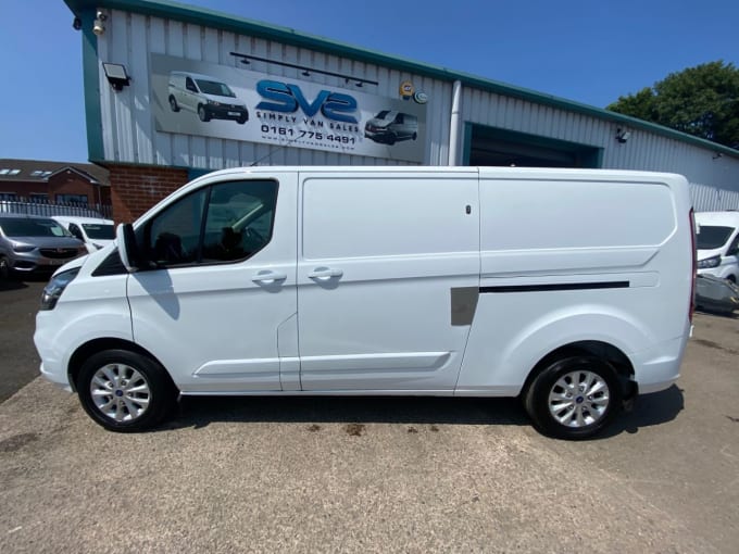 2025 Ford Transit Custom