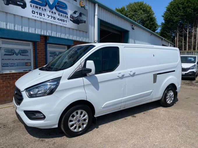 2025 Ford Transit Custom