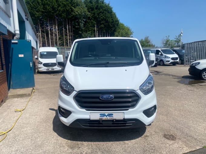 2025 Ford Transit Custom