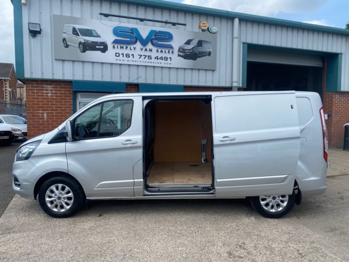 2025 Ford Transit Custom