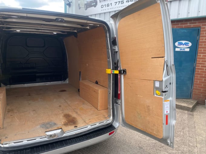 2025 Ford Transit Custom