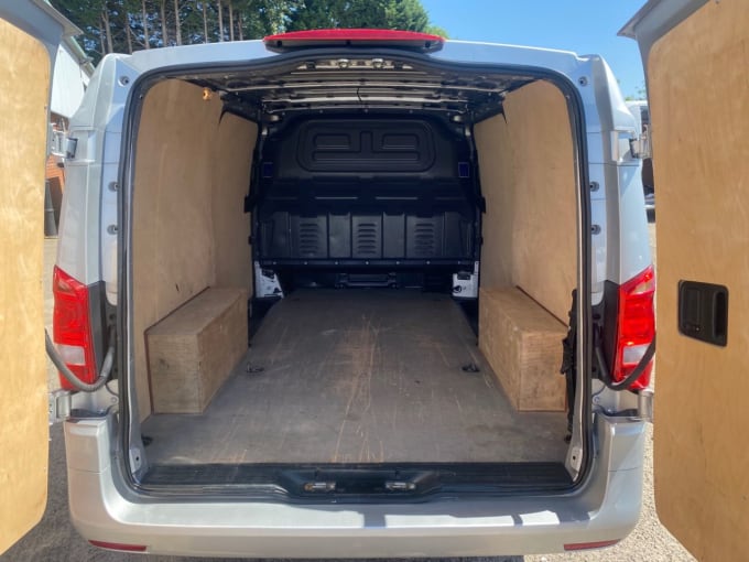 2025 Mercedes-benz Vito