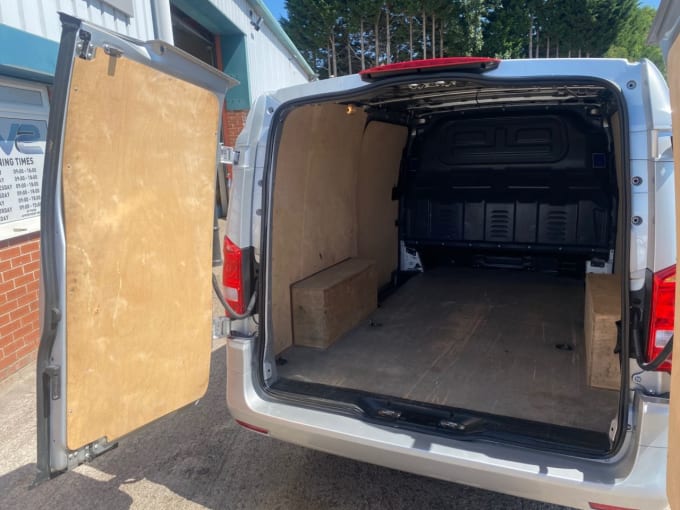 2025 Mercedes-benz Vito