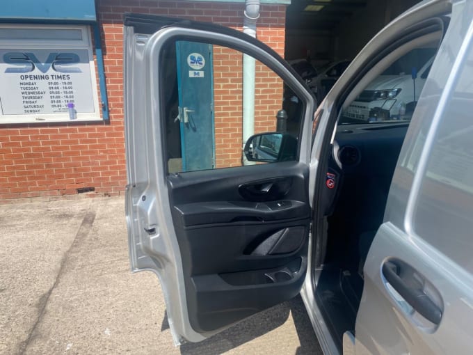 2025 Mercedes-benz Vito
