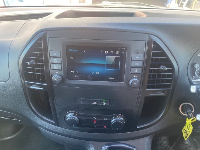 2025 Mercedes-benz Vito