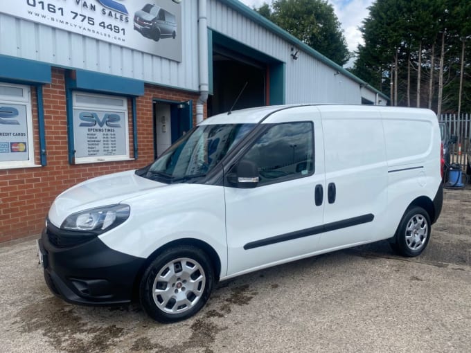 2025 Fiat Doblo