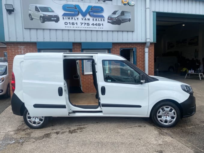 2025 Fiat Doblo