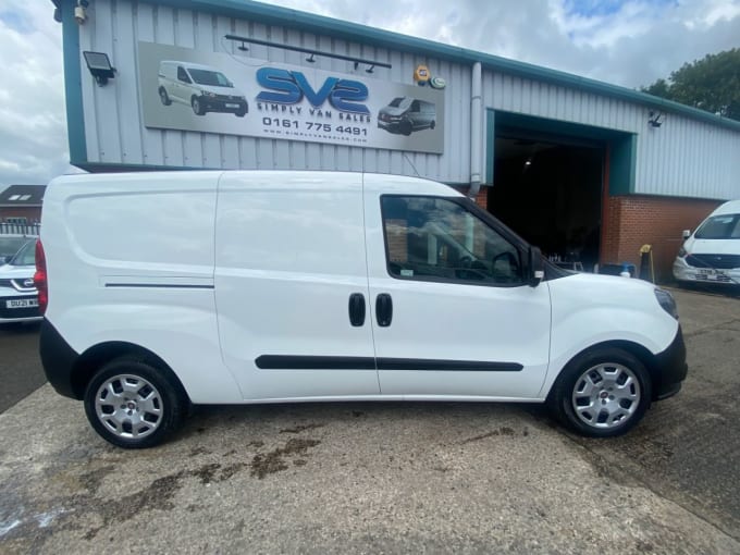 2025 Fiat Doblo