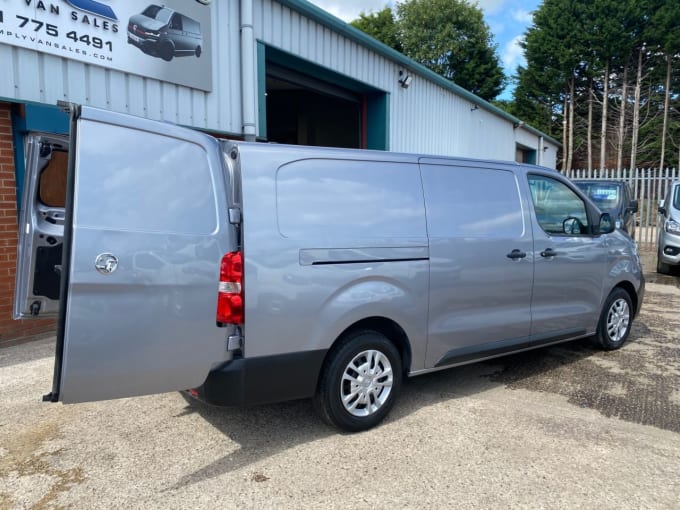 2025 Vauxhall Vivaro