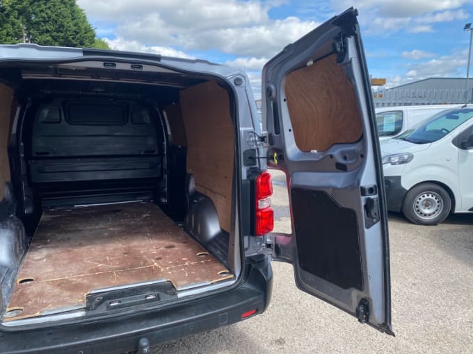 2025 Vauxhall Vivaro