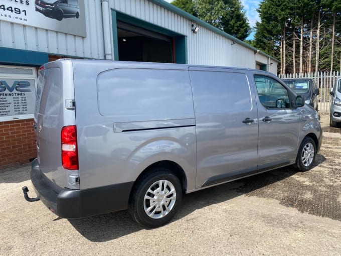 2025 Vauxhall Vivaro