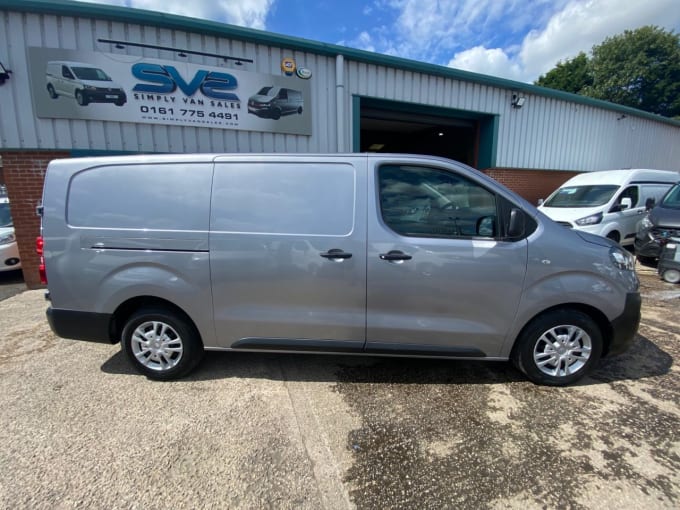 2025 Vauxhall Vivaro