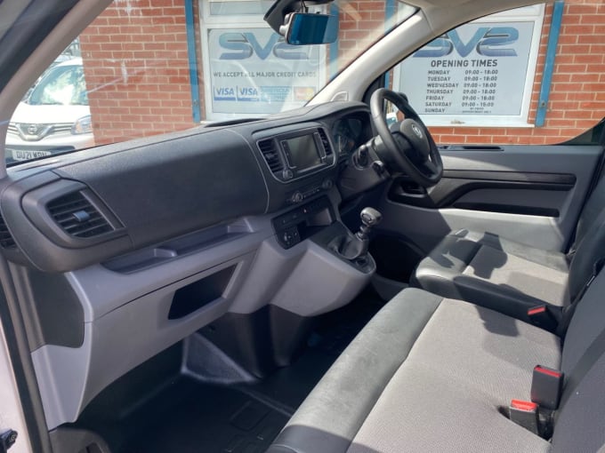 2025 Vauxhall Vivaro