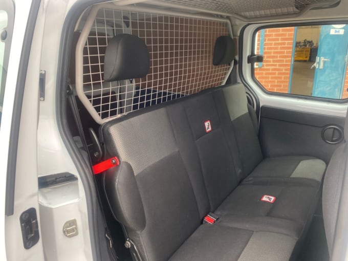 2025 Nissan Nv250