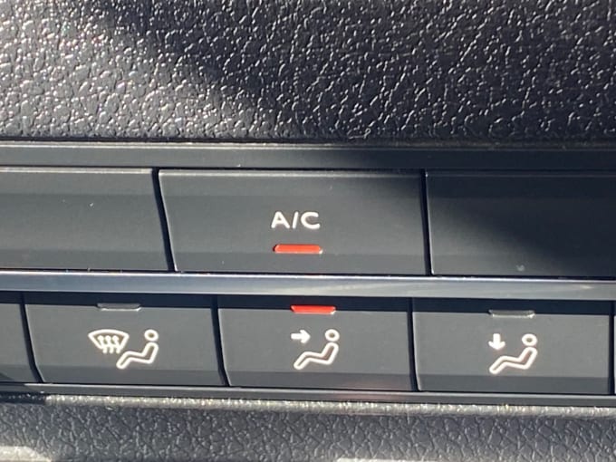 2025 Vauxhall Vivaro