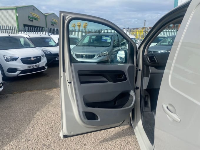 2025 Vauxhall Vivaro