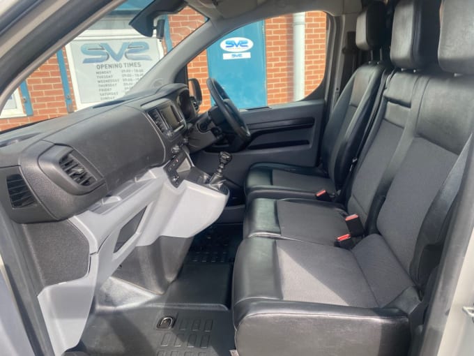 2025 Vauxhall Vivaro