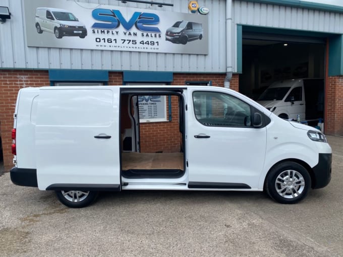 2025 Vauxhall Vivaro