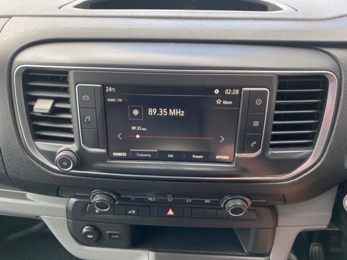 2025 Vauxhall Vivaro