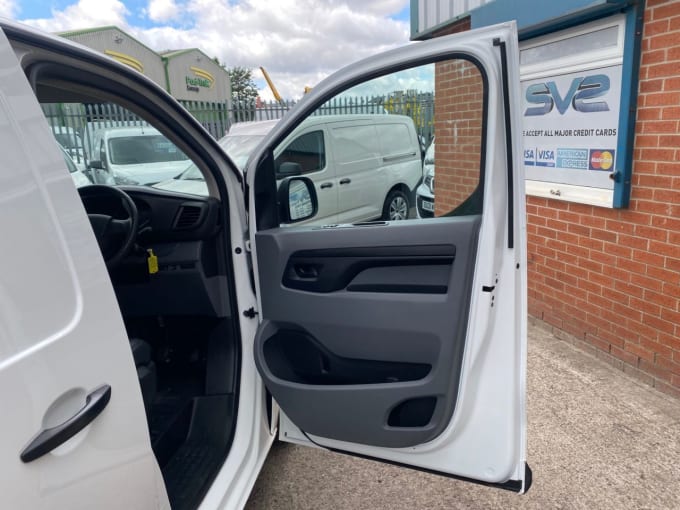 2025 Vauxhall Vivaro
