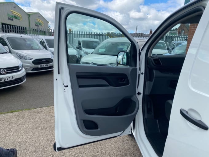 2025 Vauxhall Vivaro