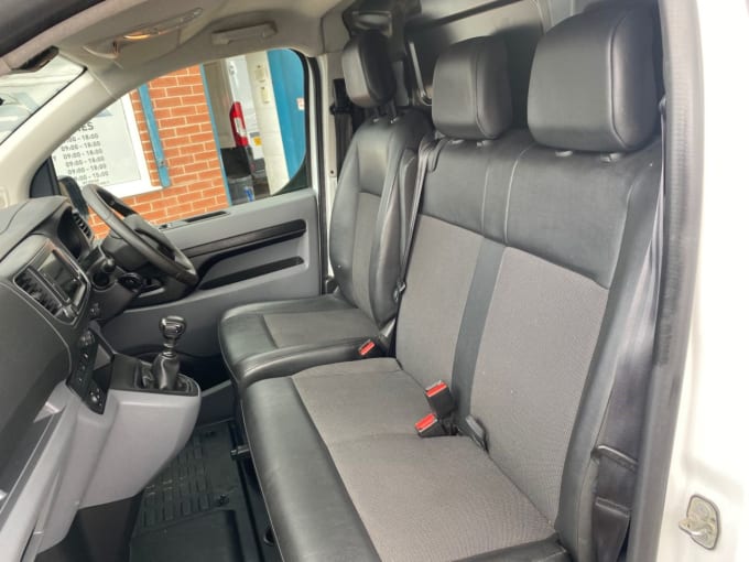 2025 Vauxhall Vivaro