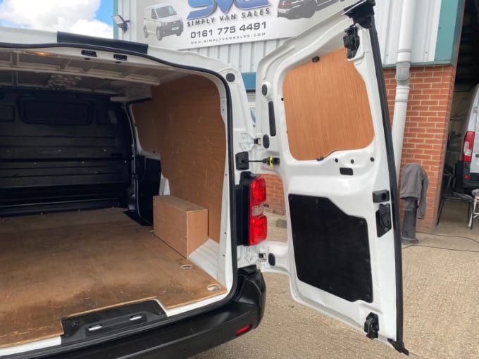 2025 Vauxhall Vivaro