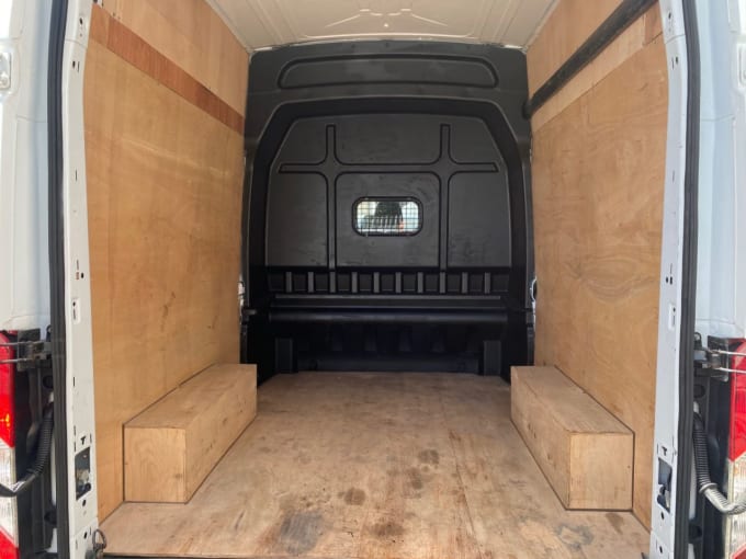 2025 Ford Transit