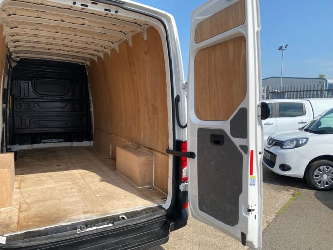 2025 Volkswagen Crafter