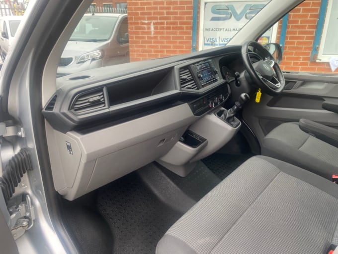 2025 Volkswagen Transporter