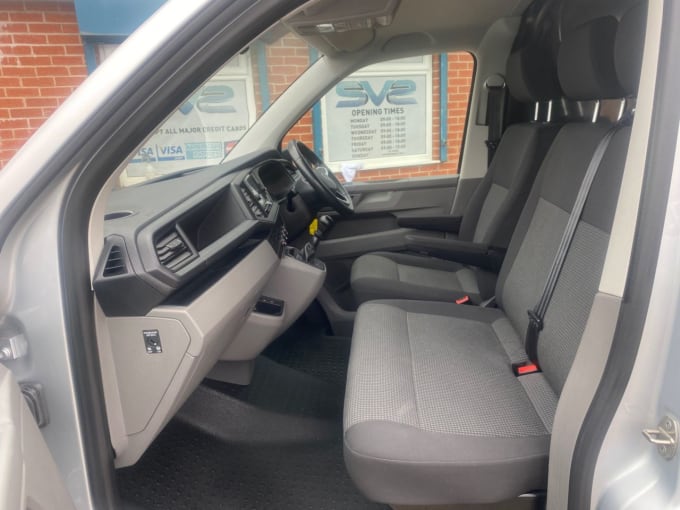 2025 Volkswagen Transporter