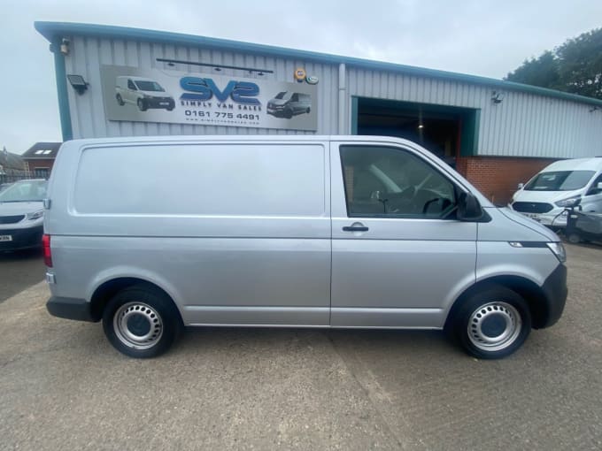 2025 Volkswagen Transporter