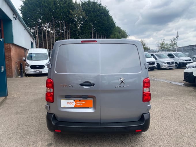2025 Peugeot Expert