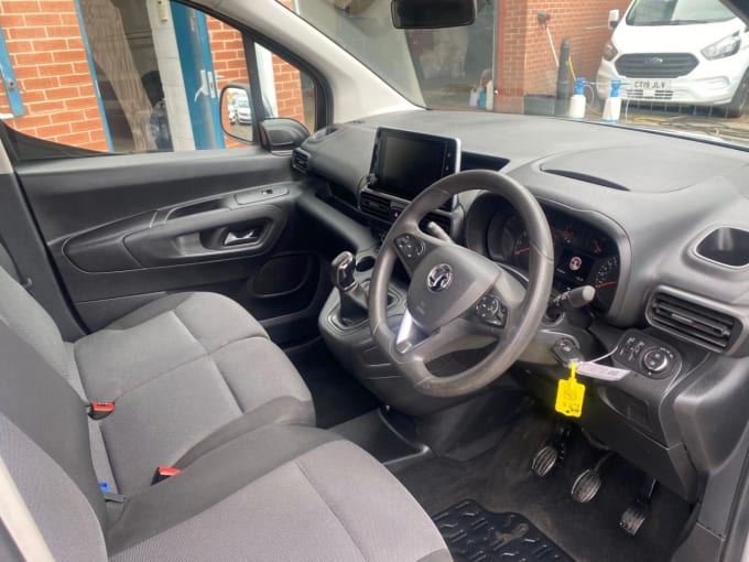 2025 Vauxhall Combo