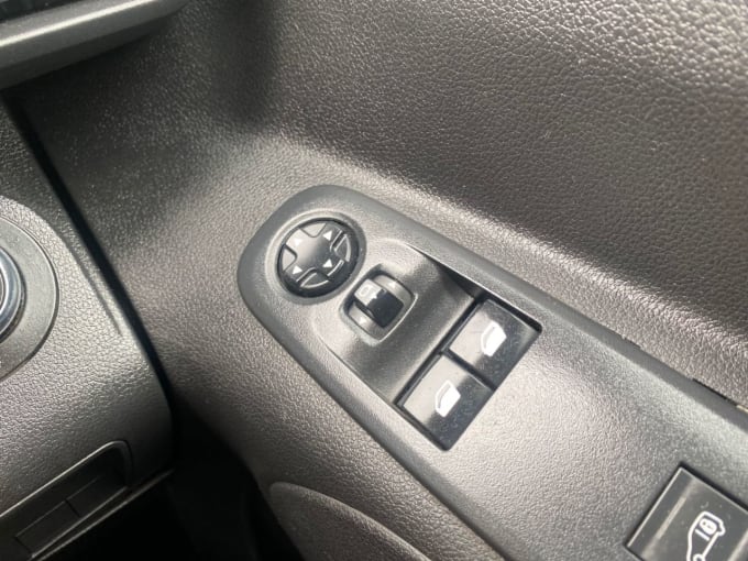 2025 Vauxhall Combo