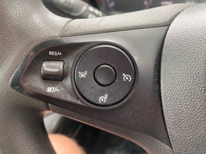 2025 Vauxhall Combo