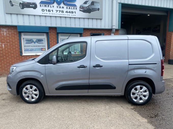 2025 Vauxhall Combo