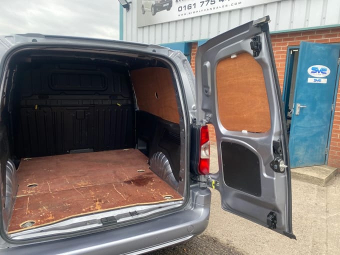 2025 Vauxhall Combo