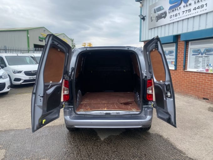 2025 Vauxhall Combo