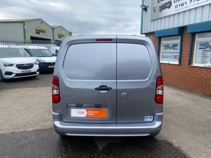 2025 Vauxhall Combo