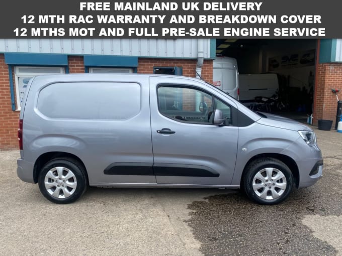 2025 Vauxhall Combo