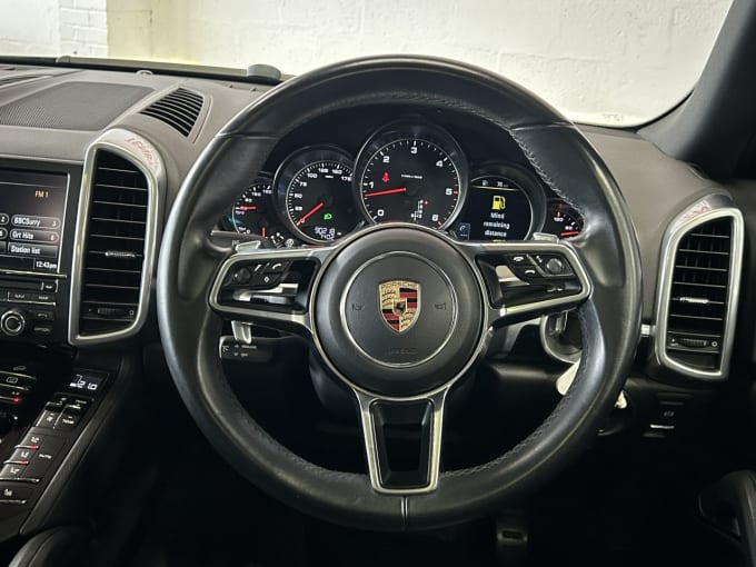 2024 Porsche Cayenne