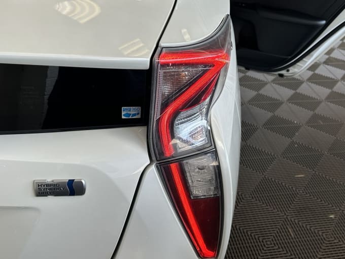 2024 Toyota Prius