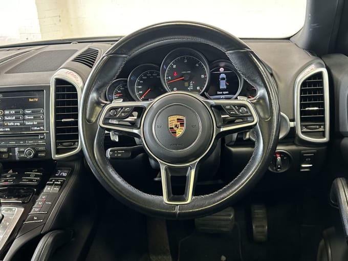 2024 Porsche Cayenne