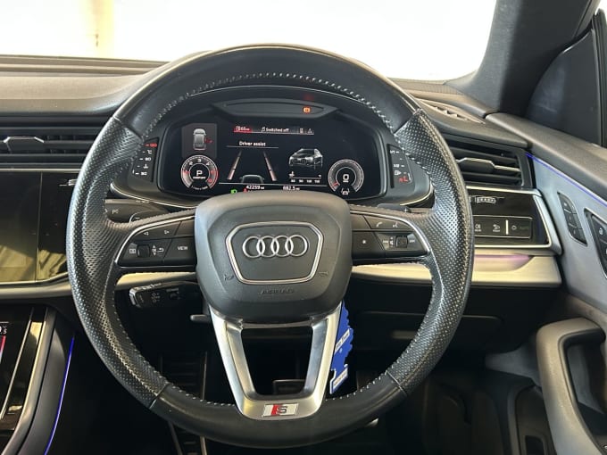 2019 Audi Q8