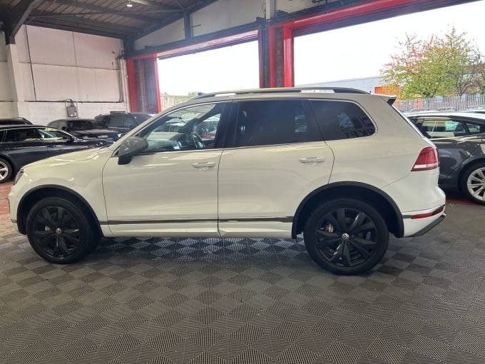 2025 Volkswagen Touareg