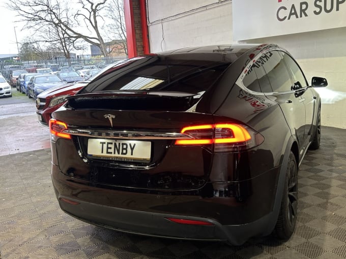 2025 Tesla Model X