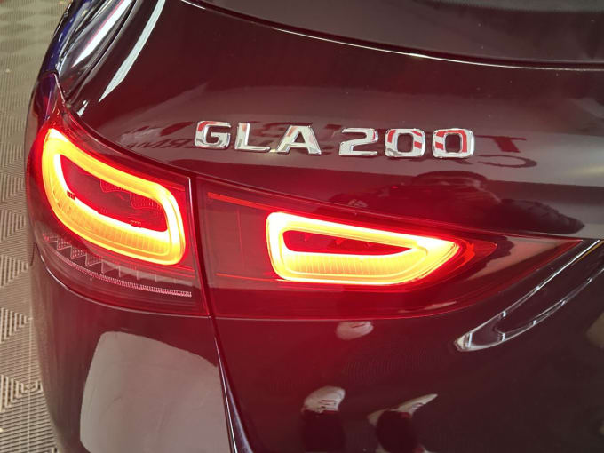 2025 Mercedes-benz Gla