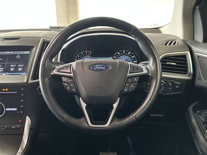 2025 Ford Edge